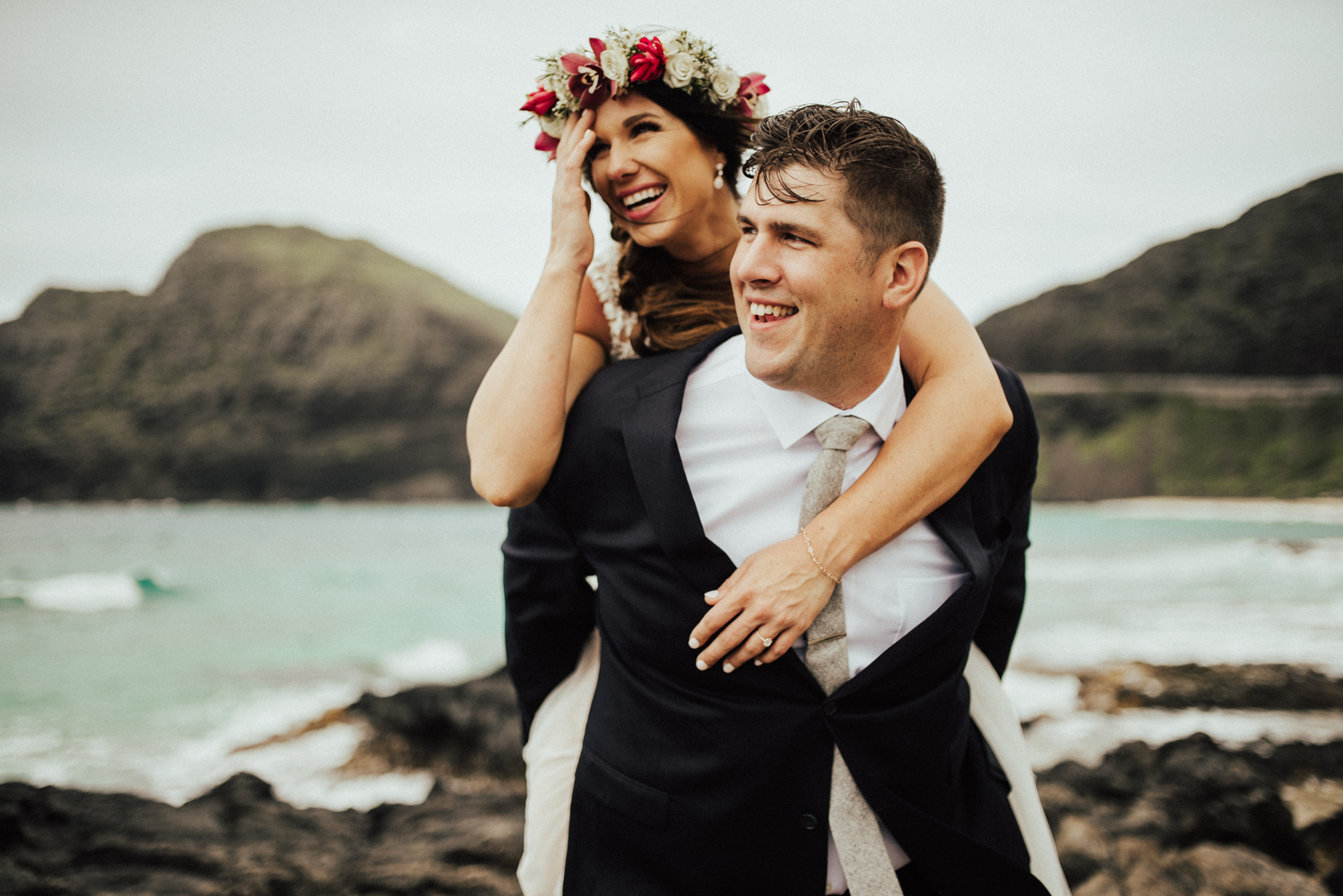 adventurous-Hawaii-elopement-photographers-40.jpg