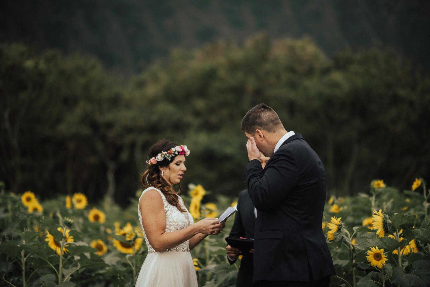 adventurous-Hawaii-elopement-photographers-50.jpg