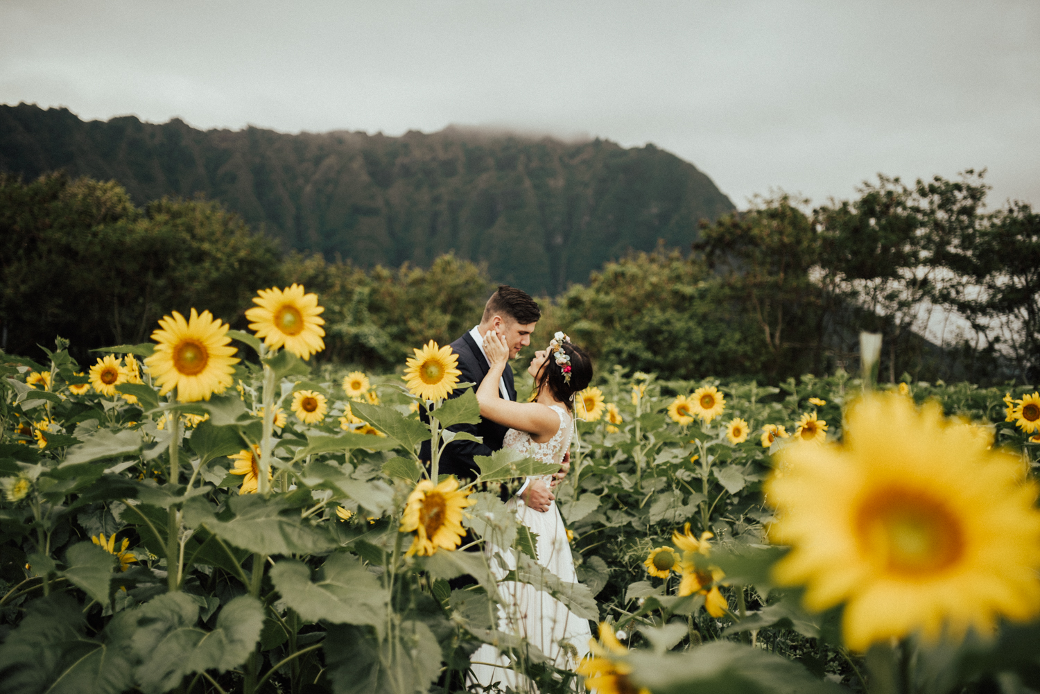 adventurous-Hawaii-elopement-photographers-68.jpg