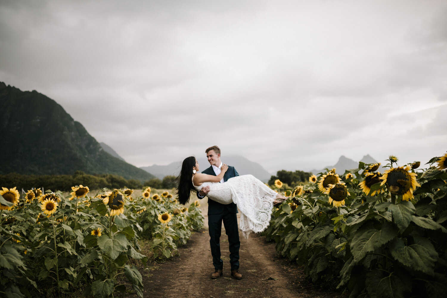Hawaii-destination-elopement-photographer-28.jpg