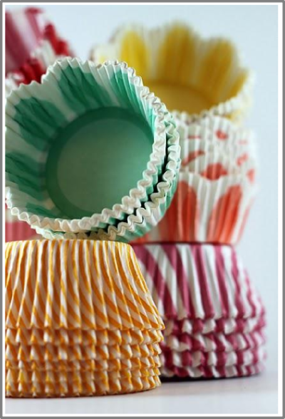CupcakeLinerGarland2.png