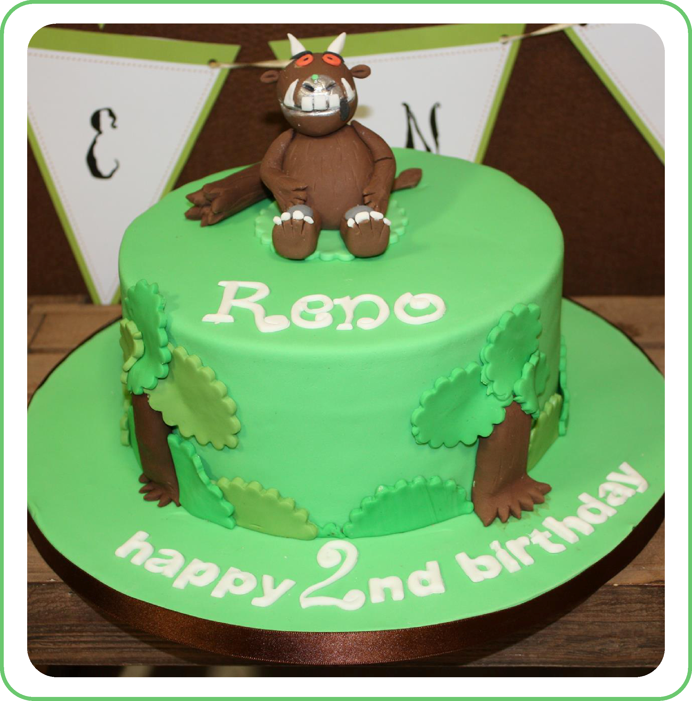 Gruffal Birthday Cake.png
