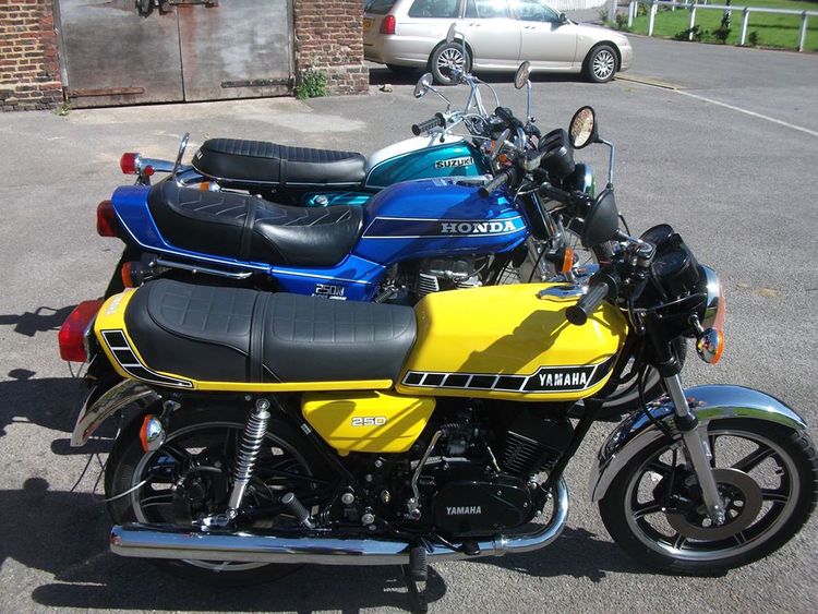 NOW SOLD..1980 Yamaha RD250E , stunning condition, recent engine rebuild, starts , runs and rides perfect, absolute beauty. full m.o.t, NOW SOLD..