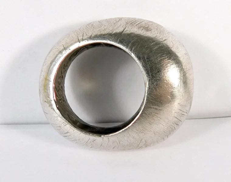 Round-ring-ss.jpg