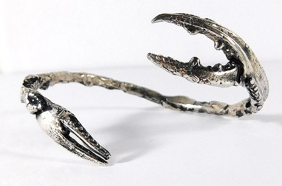 Scampi-claw-bracelet-ss2.jpg