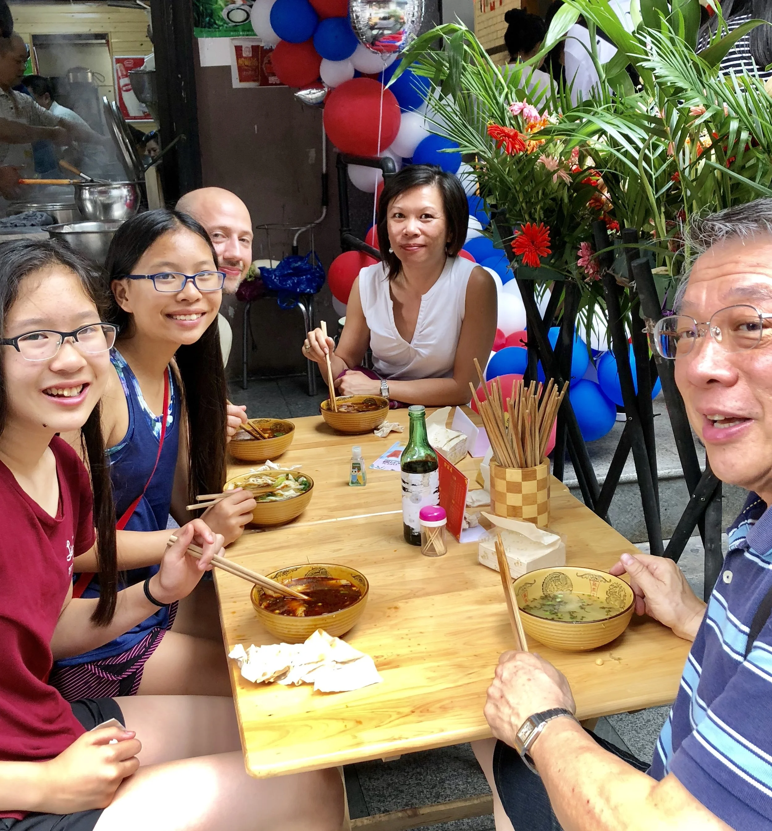 These pandas founds some delicious Chengdu street food - 11 RMB for a huge bowl!