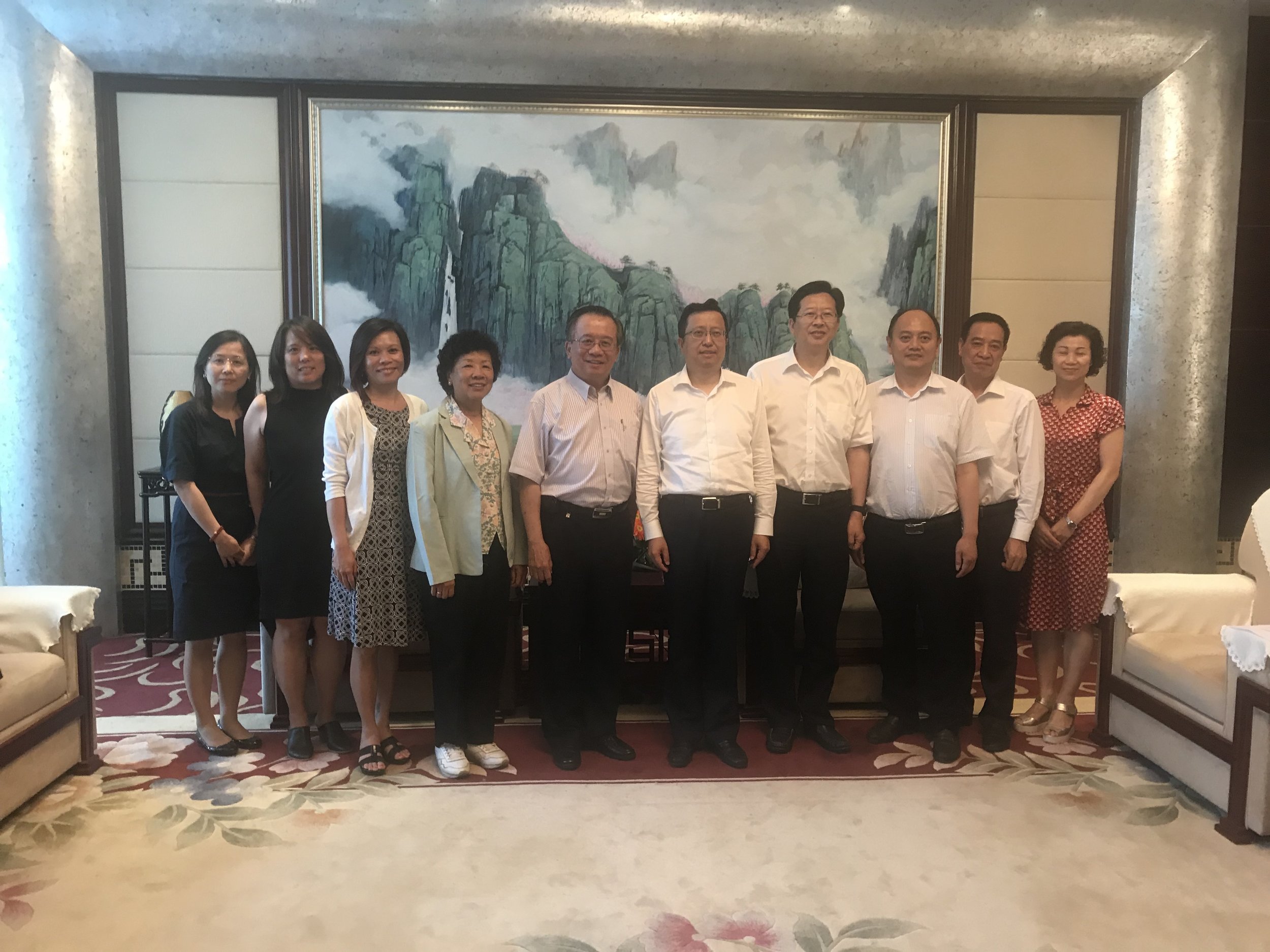 Henry et al meeting MeiShan County Party Leaders