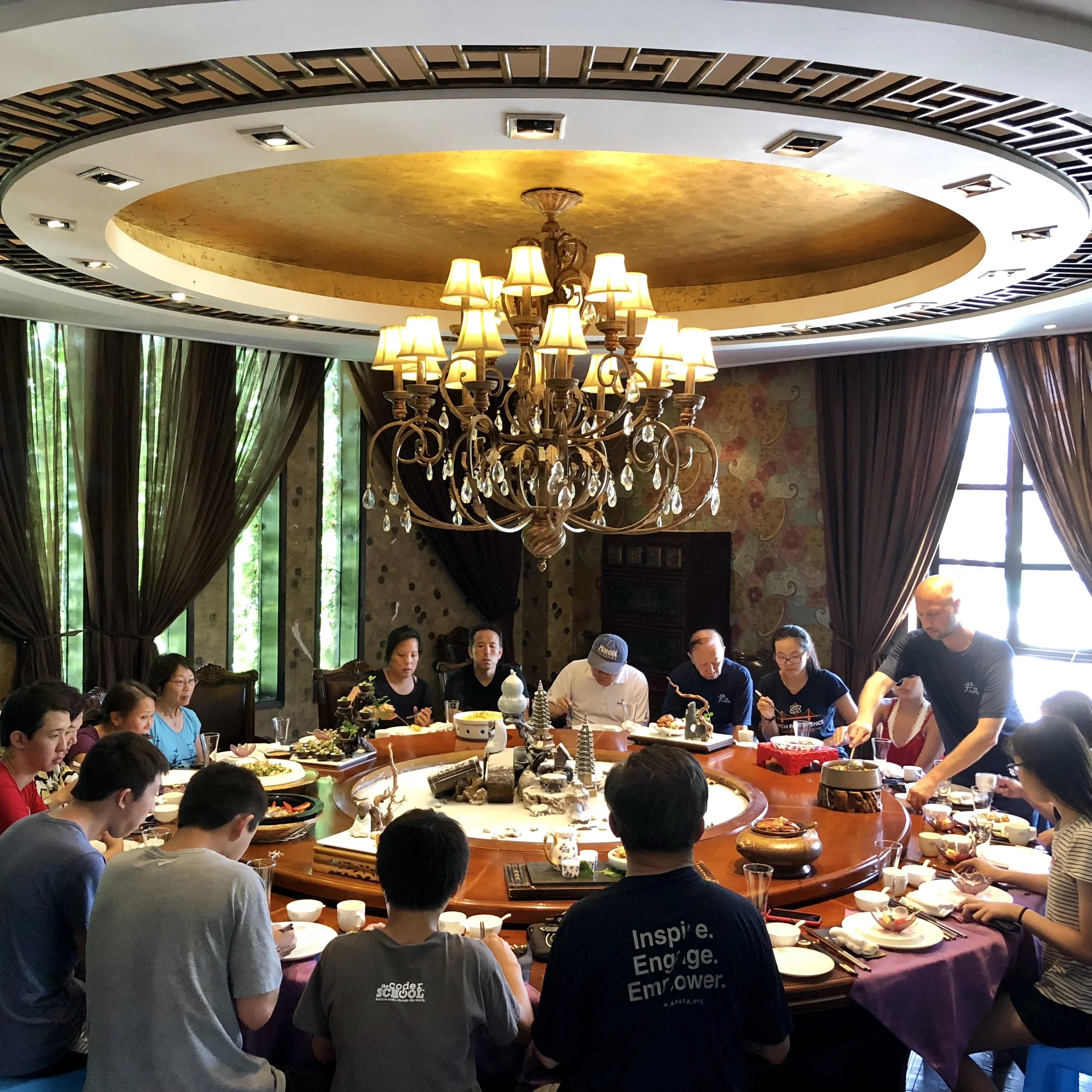 An amazing lunch in Chongqing!