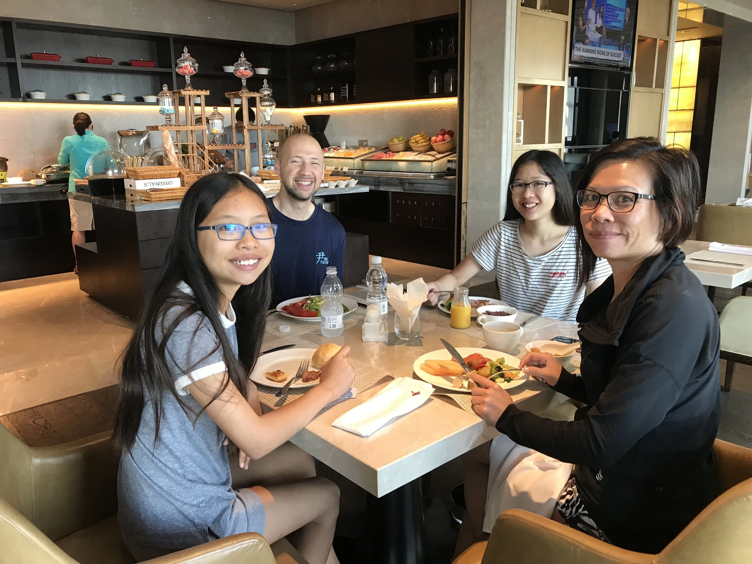 Civilized breakfast in the Executive Lounge at JW Marriott