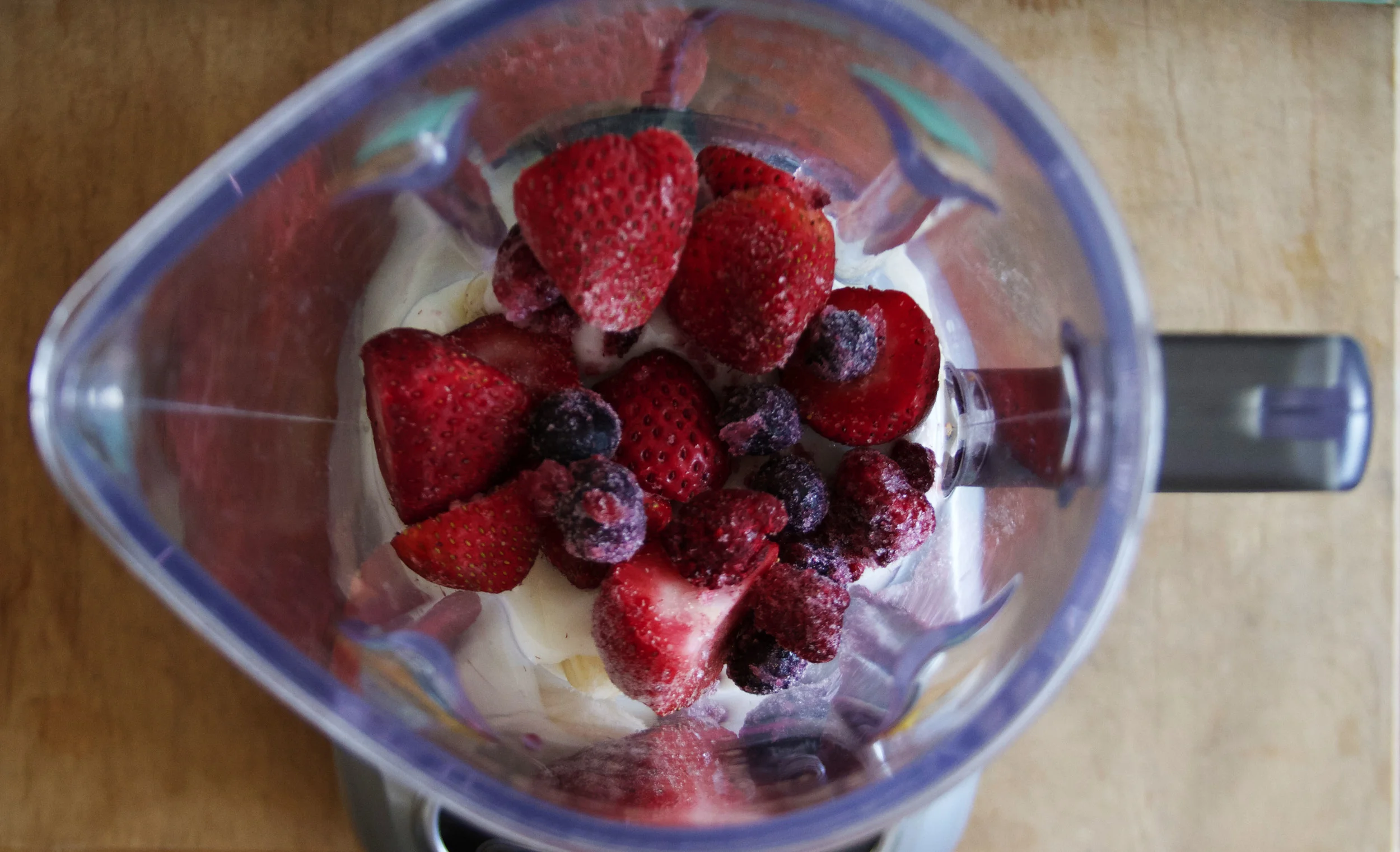 berries_smoothie_wsbs.jpg