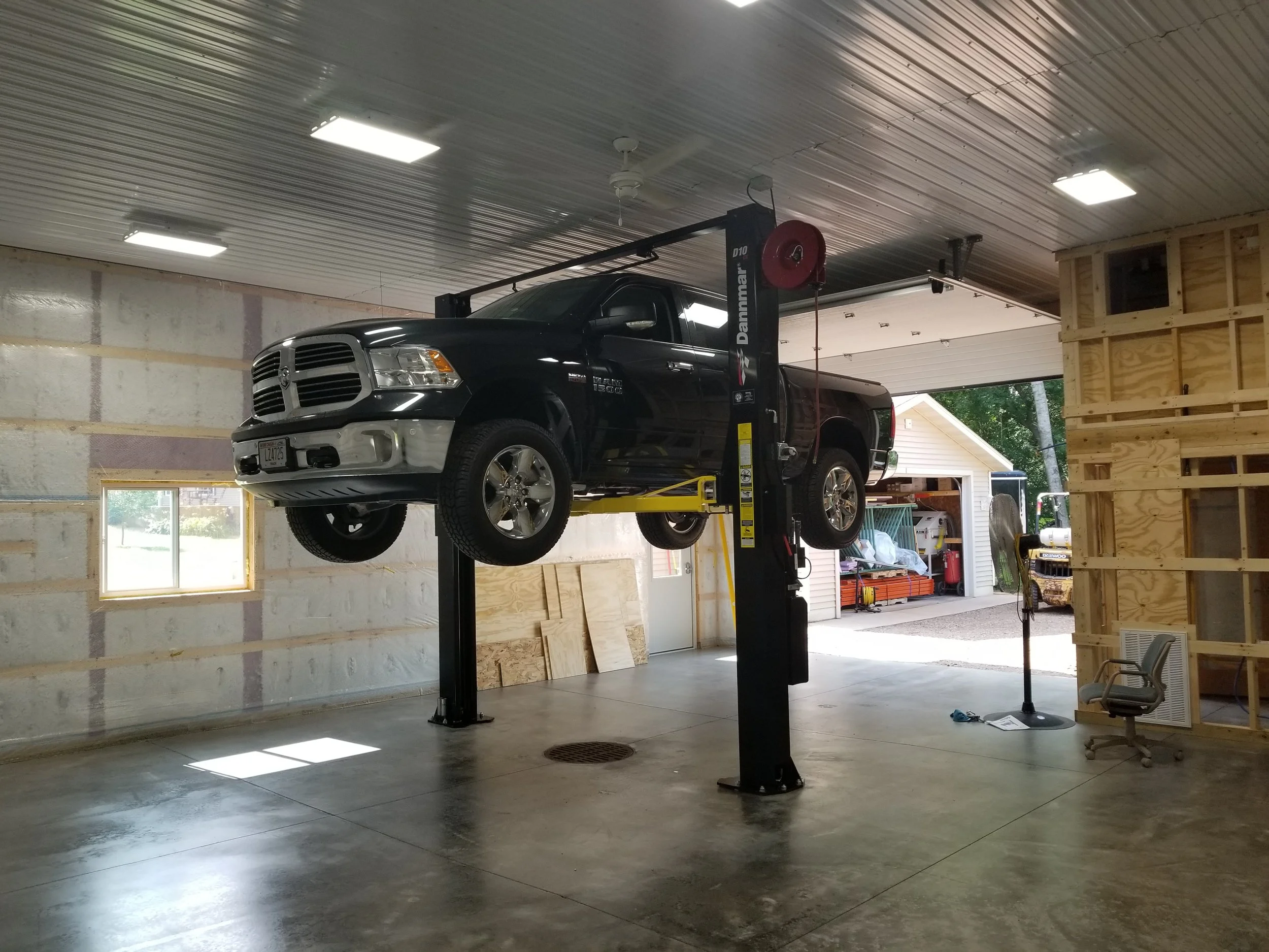 AUGUST 2018 THE NEW DANMAR 10K LIFT GOT ITS FIRST TRUCK.