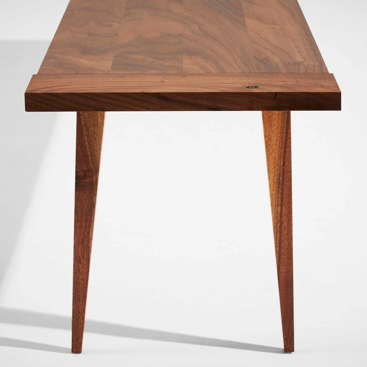 11_atelier-Luke_coffee-table-cover.jpg