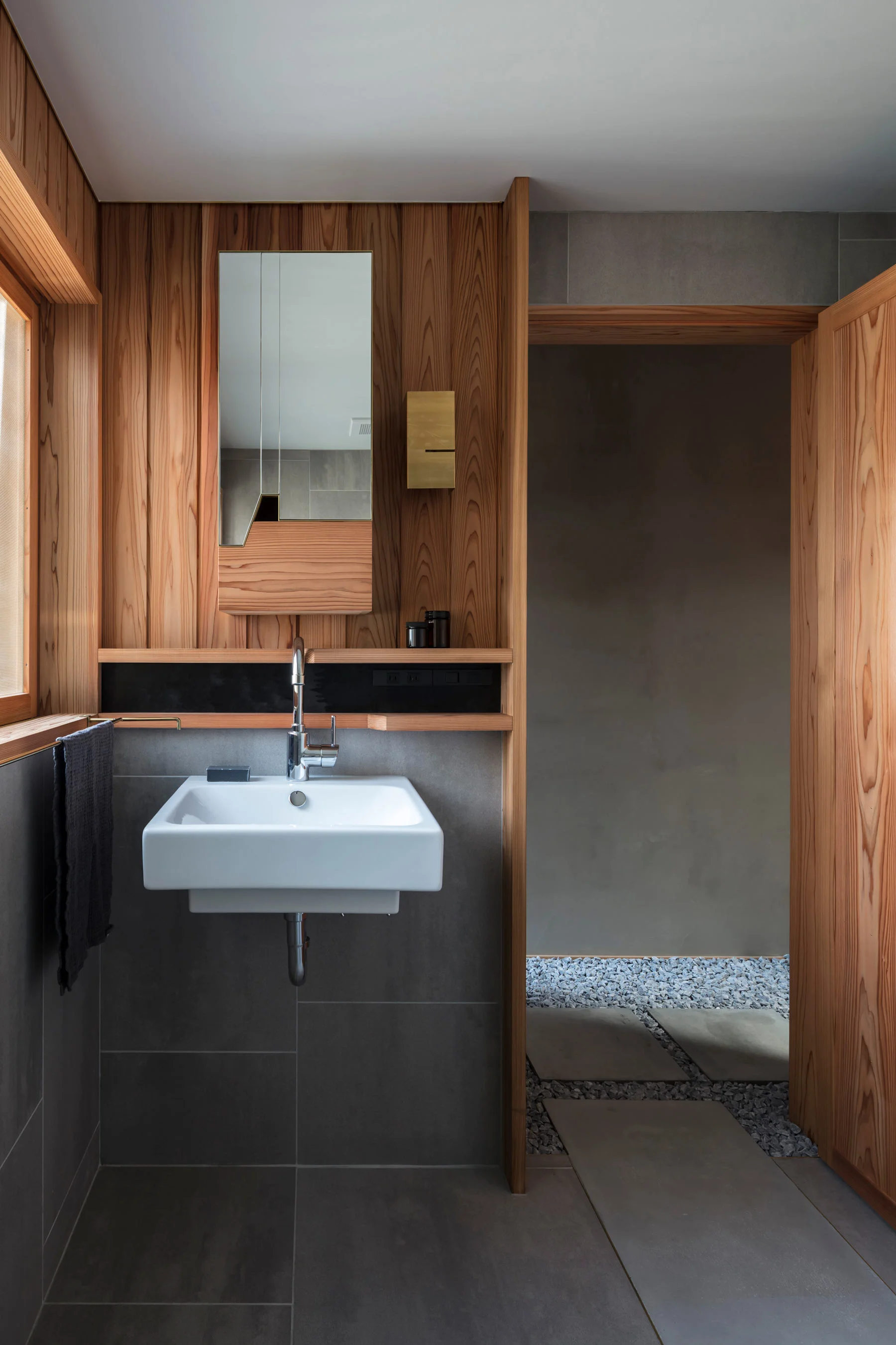 atelier-Luke_Demachi-house-15b.jpg
