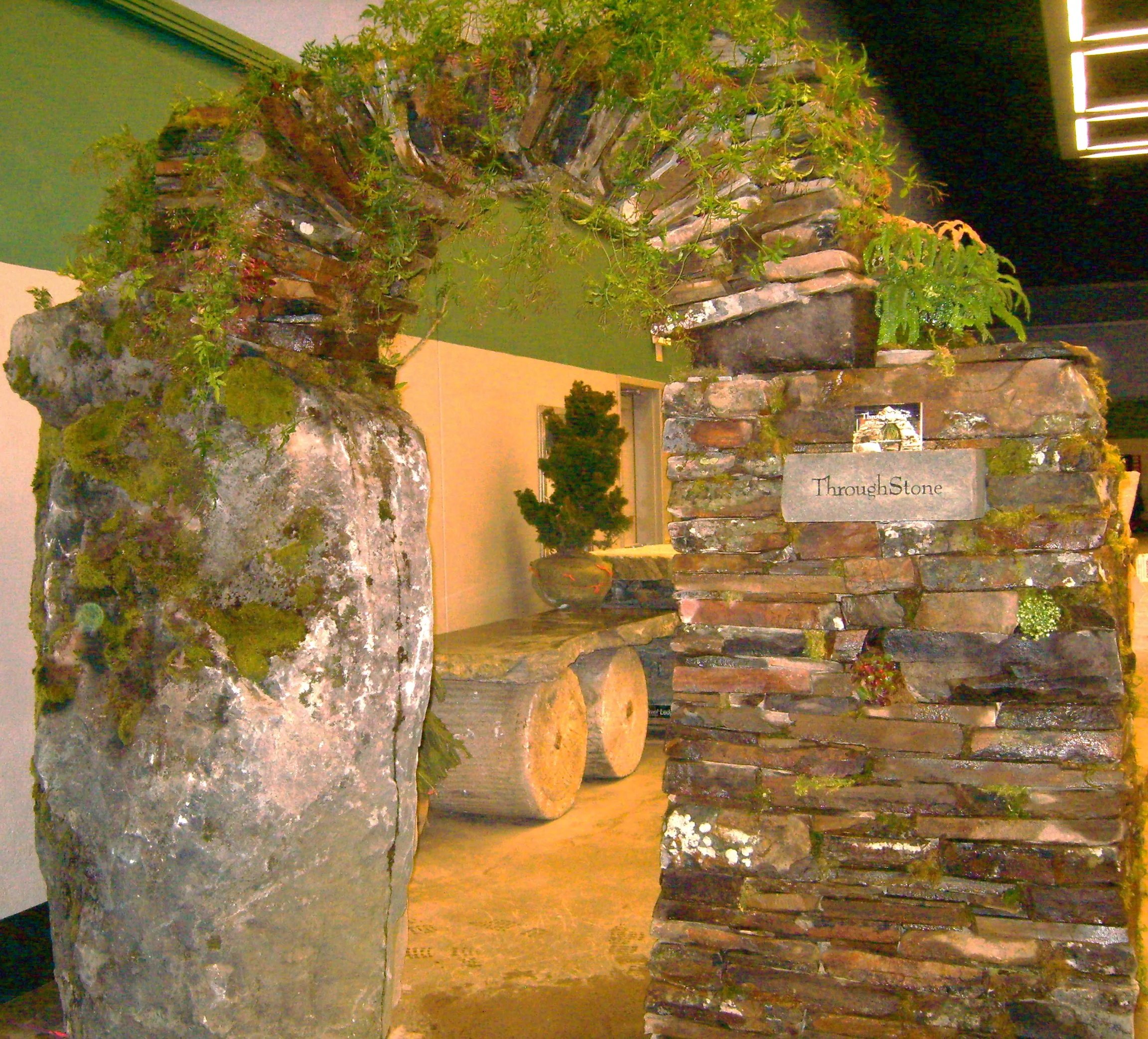  ​This is a drystone arch and columns. &nbsp;The big vertical stone acts also as the "springer stone" and you can see the dark "springer" on the right column. &nbsp;I built this with 4 other Seattle-area masons for a home show. 