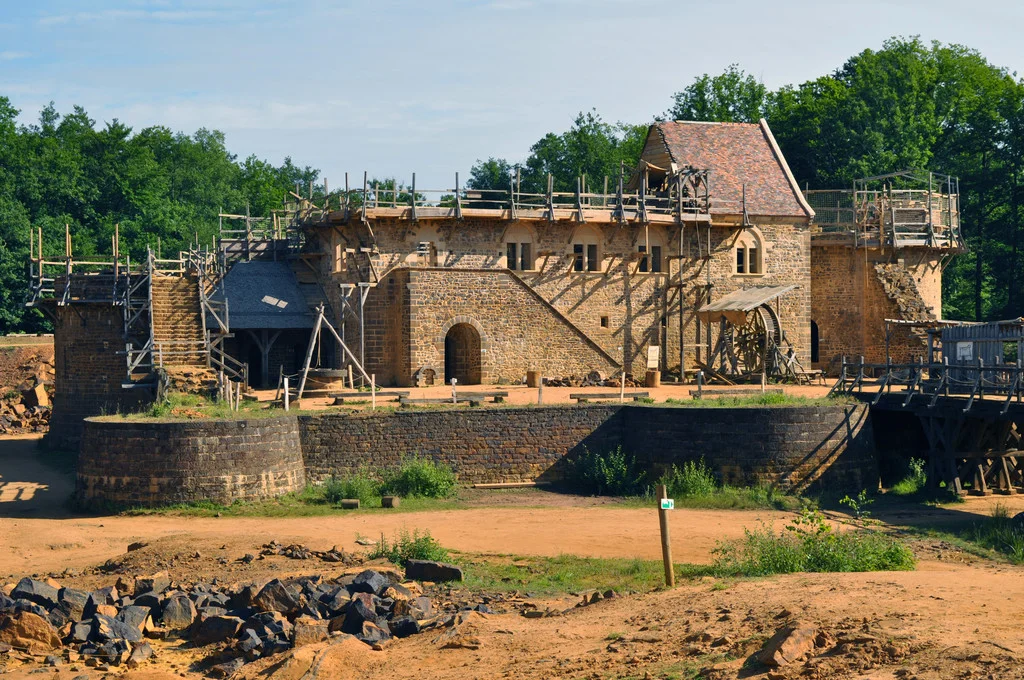 Guédelon chateau.jpg