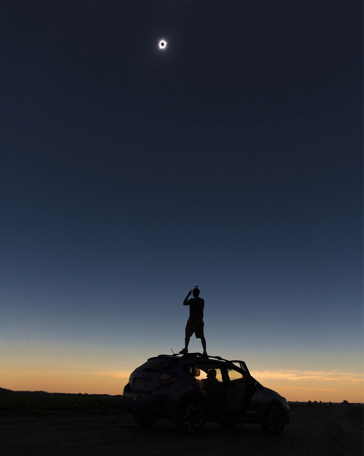 RebeccaStumpf.Colorado.Editorial.Commercial.Photographer.Travel.Eclipse.1.jpg