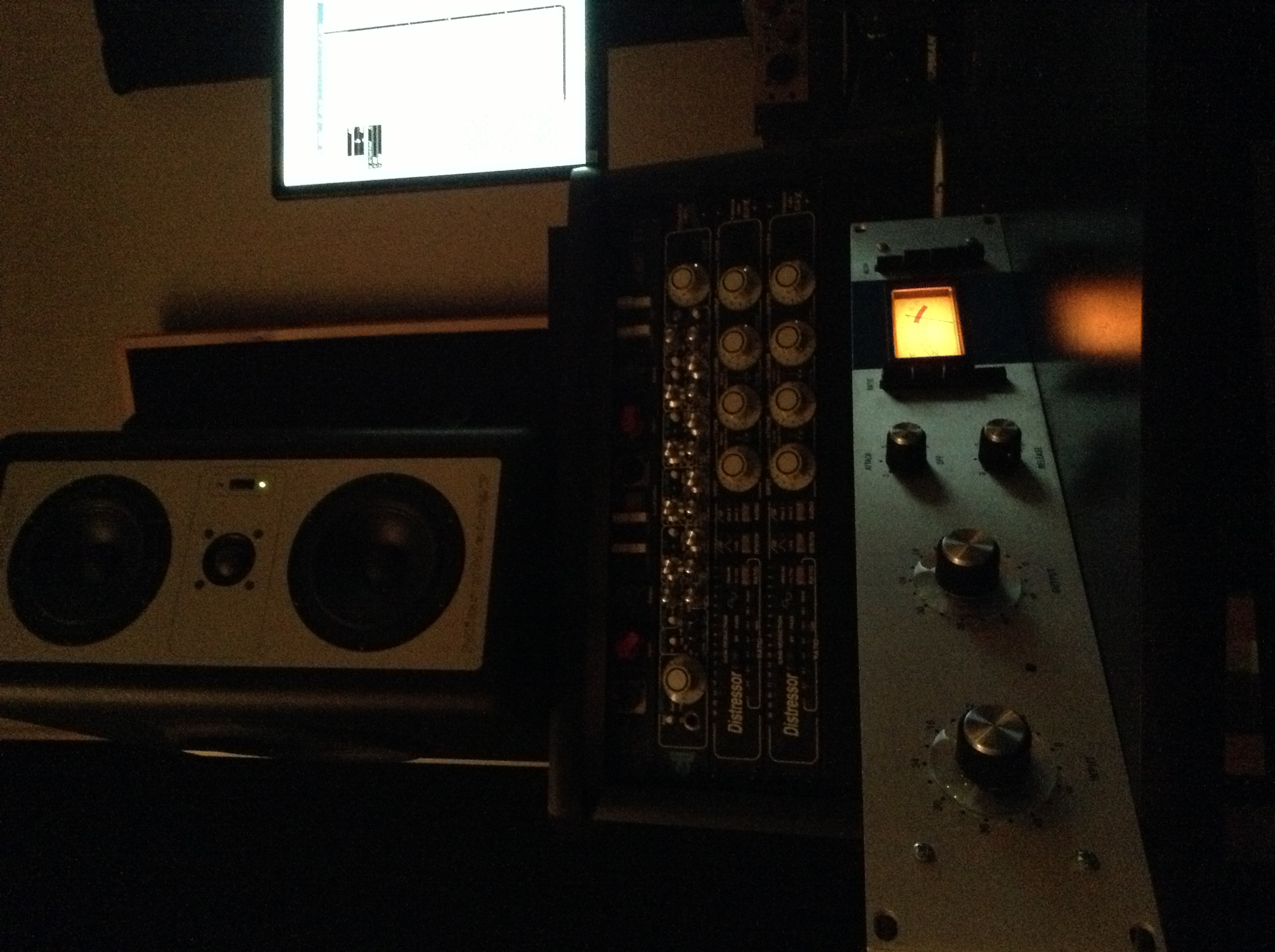1176 Compressor. 