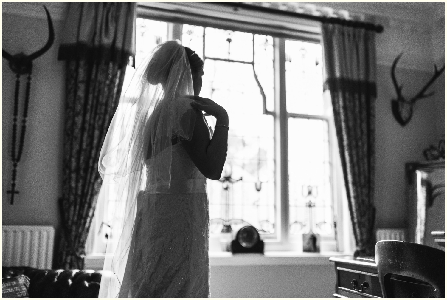 Nikki_Cooper_Photography_Rich&Sarah_Wedding_Photos_Crown_and_Sandys_Ombersley_Worcester_1015.jpg