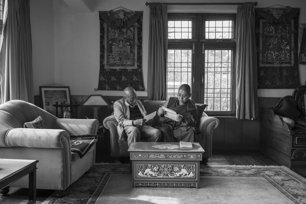 Ling Rinpoche and Khyongla Rinpoche read what Nechung said