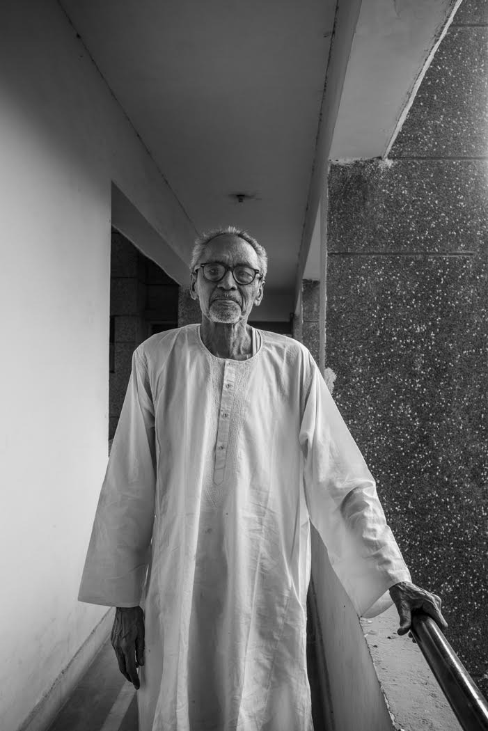 I return to Delhi to see Professor Chander who advises us on water conservation