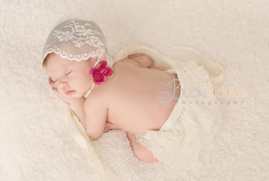 lace bonnet baby