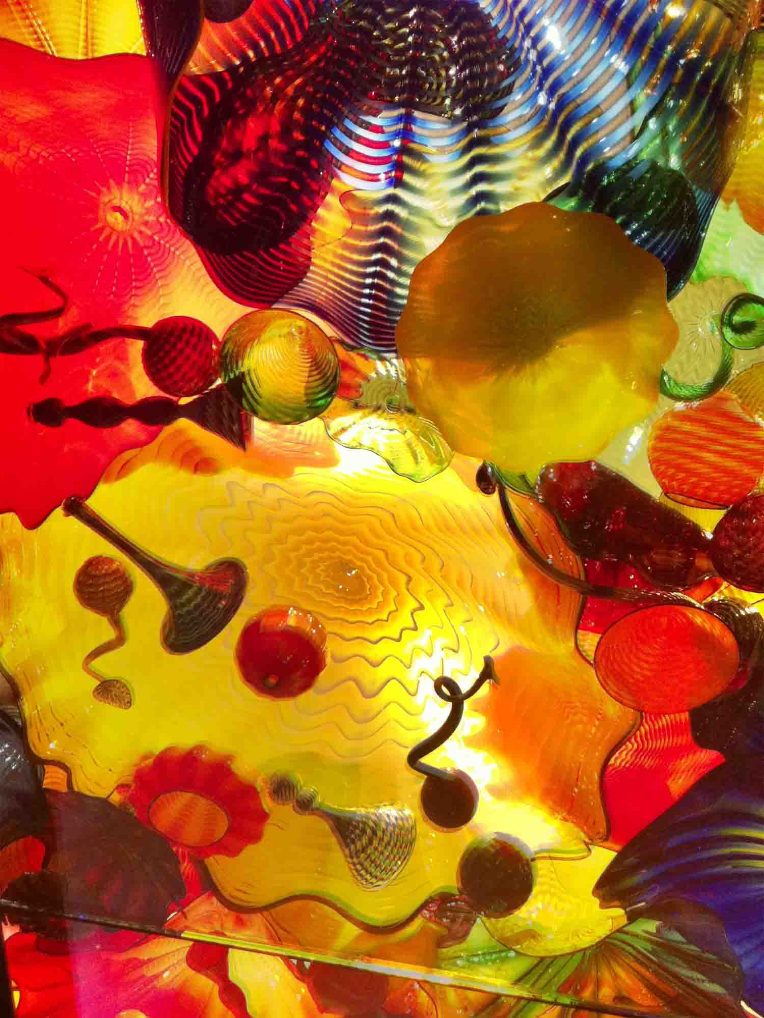 Chihuly ceiling2 copy.jpg