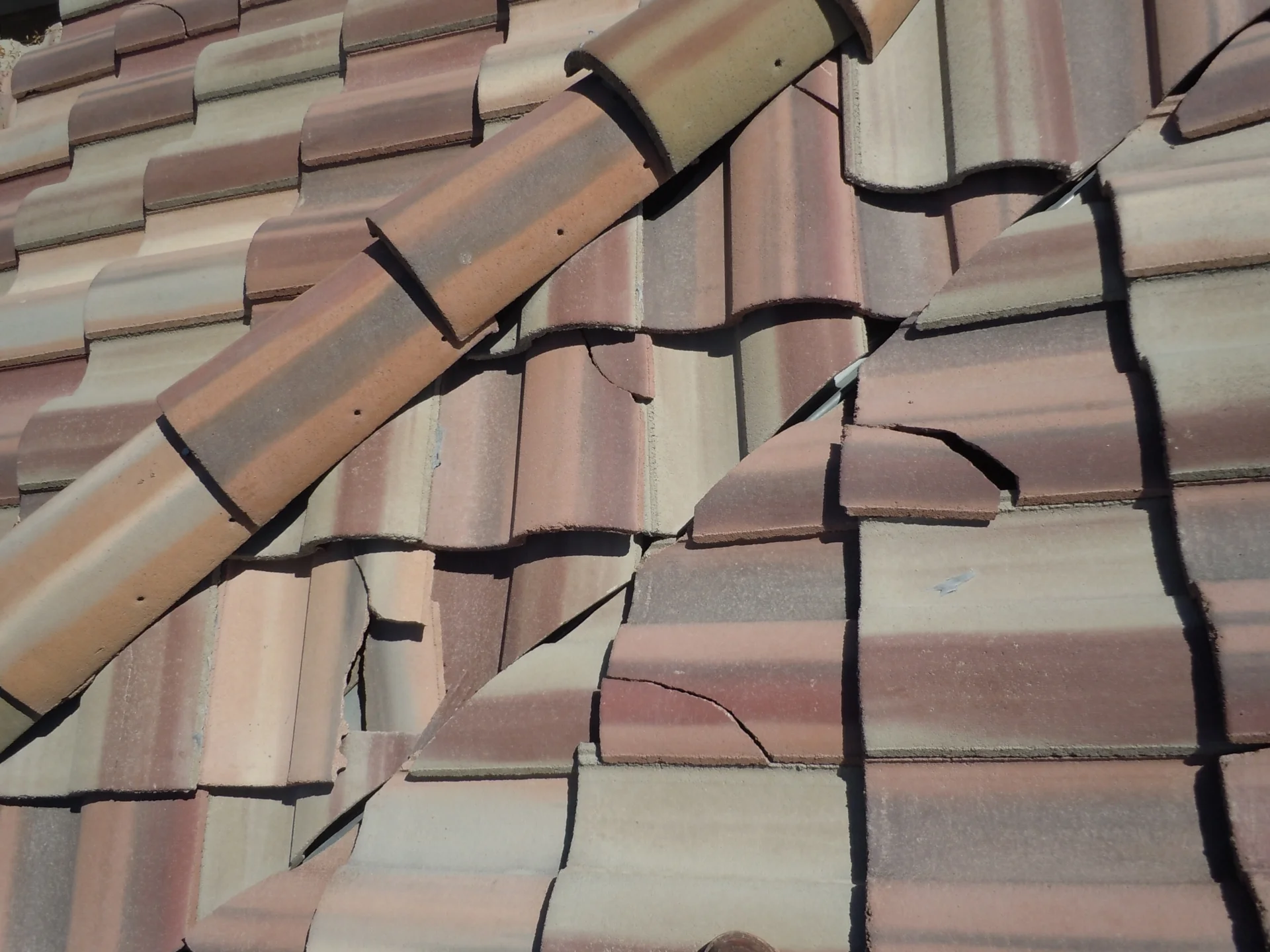 Broken-tiles-in-valley.jpg