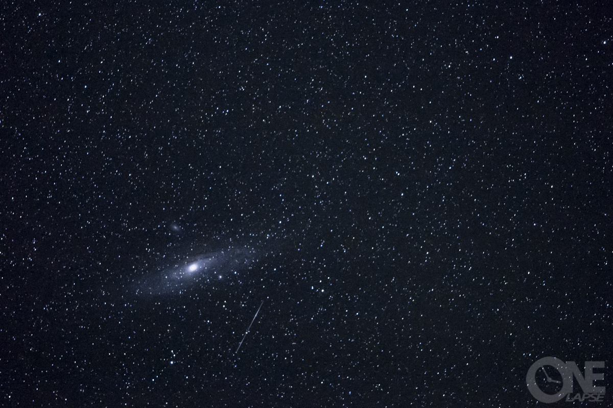 200mm f.28 4 sec ISO 25600