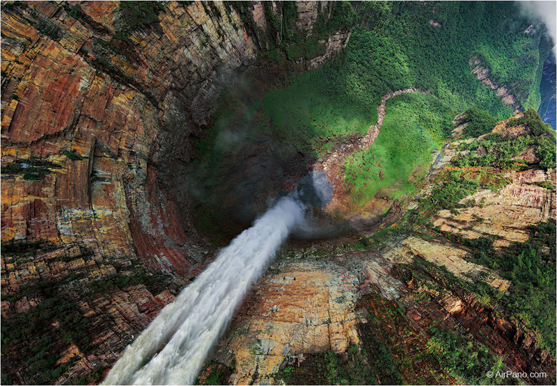 Dragon Falls Venezuela