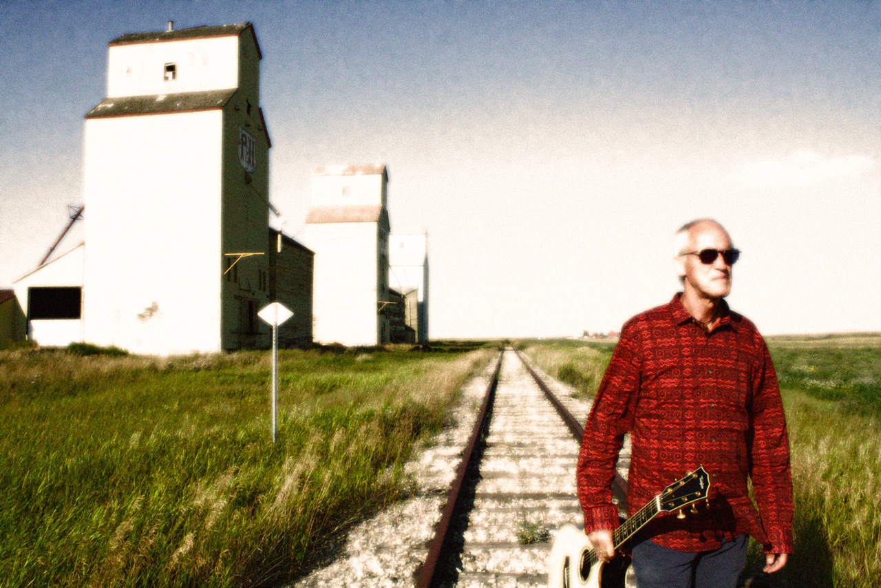 Photo Courtesy KEKerr, photo taken at Mosley, Alberta, Canada