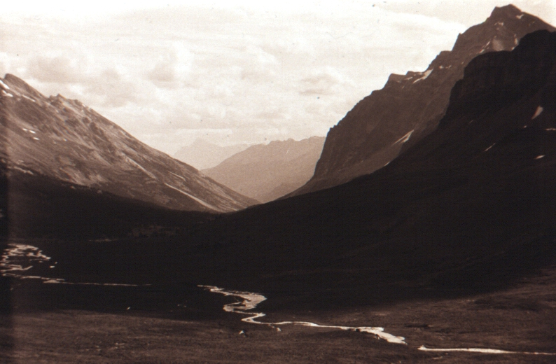  Jonas Pass, Rocky Mountains, Alberta VHS 1984 