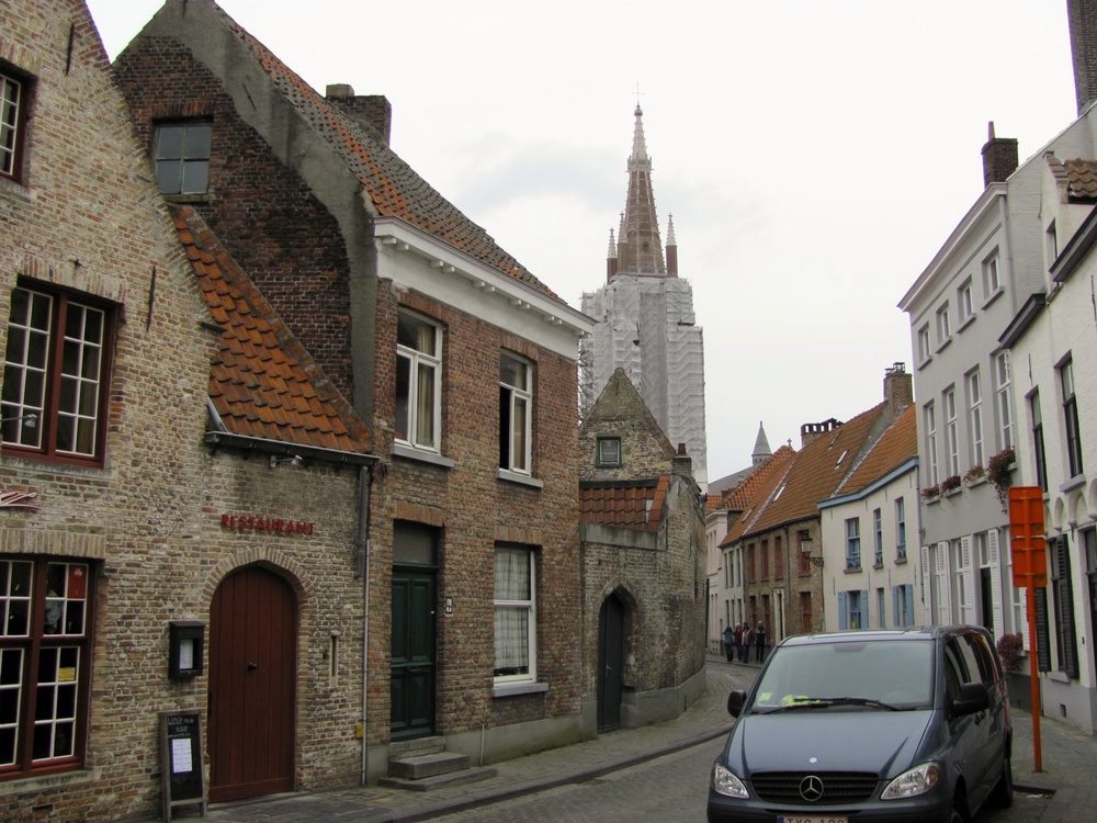  Residential Street, Bruges, Belgium, VHS 2010 