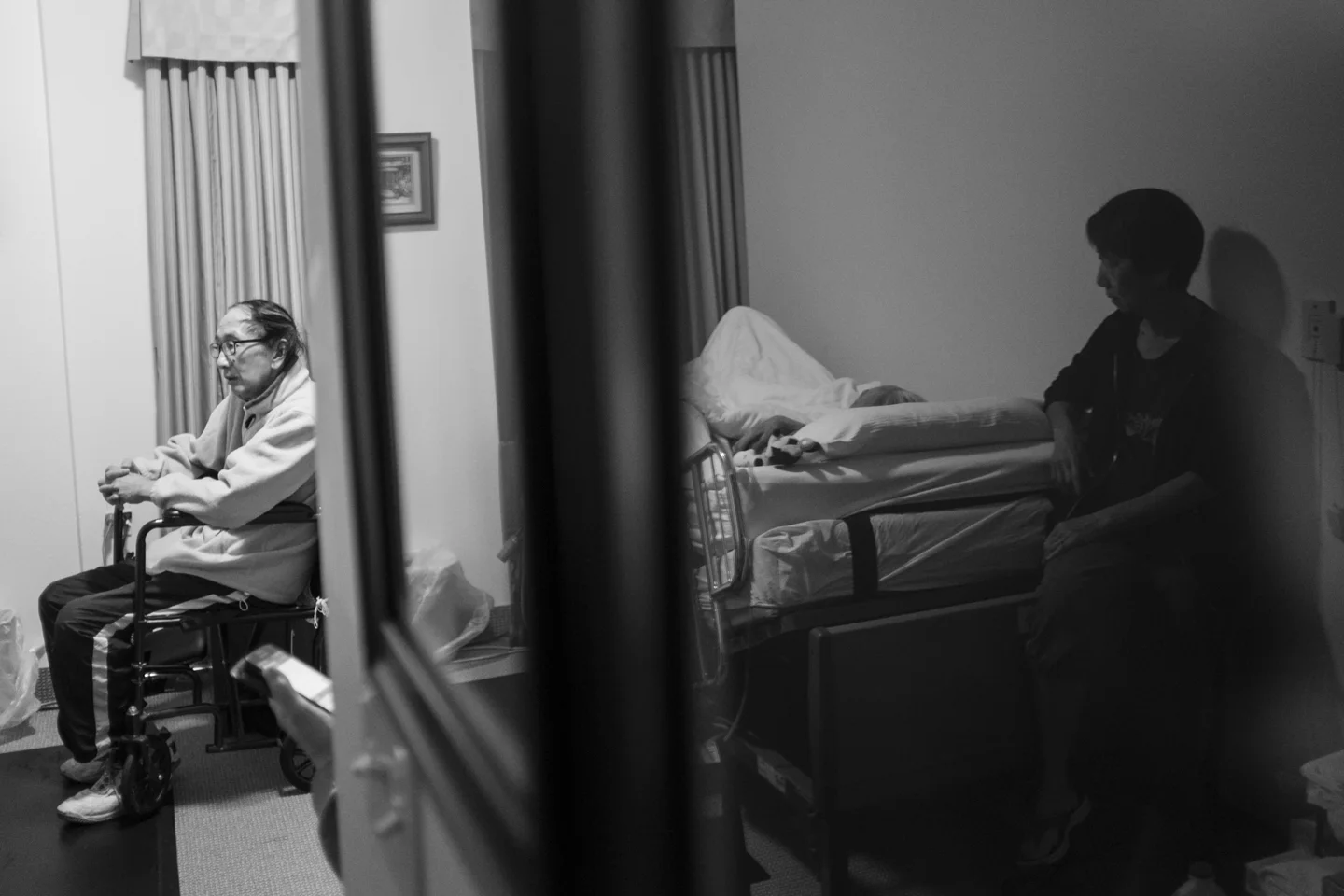 As popo laid peacefully in her bed, my mom and my uncle Peter waited for a couple hours for the mortuary to pick up her body. 