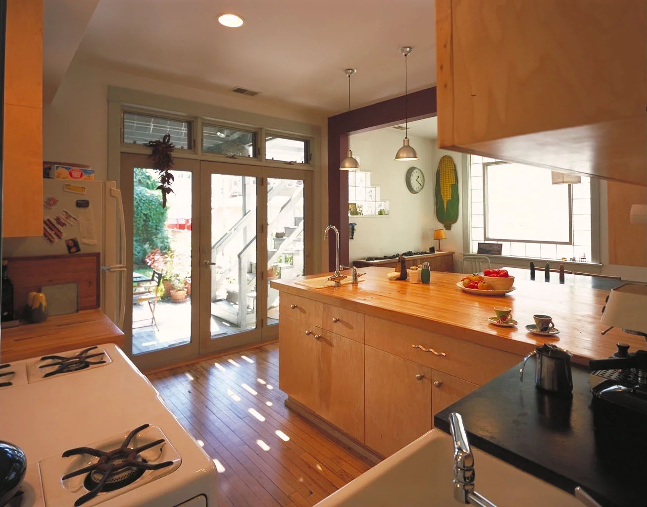 Henderson Bvld. Residence - kitchen 2