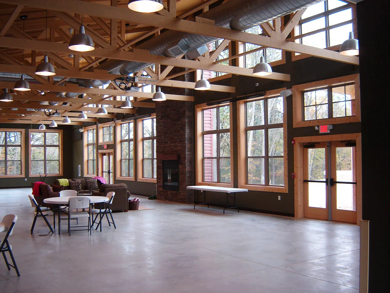 New Liberty Lodge - main hall 1