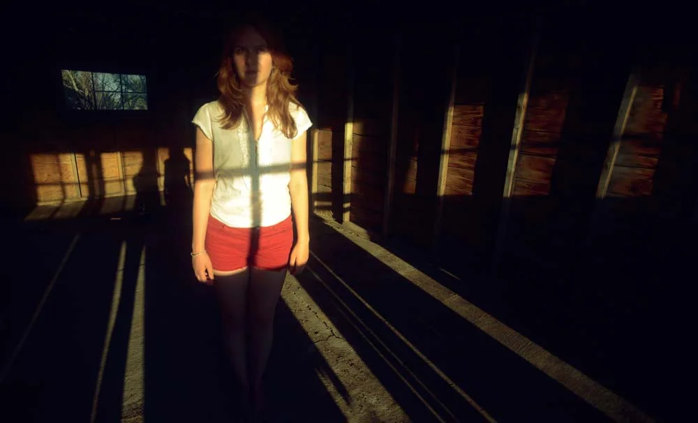 meglet-garage-light-lines.jpg
