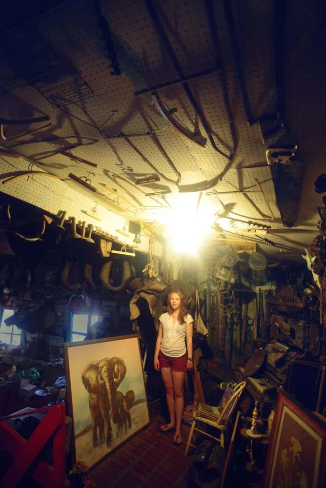 meglet-wondertower-tools-on-cieling.jpg