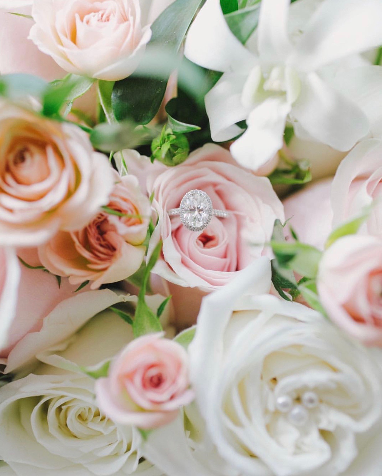 photo by Aria Studios wedding location: Aulani Disney Resort