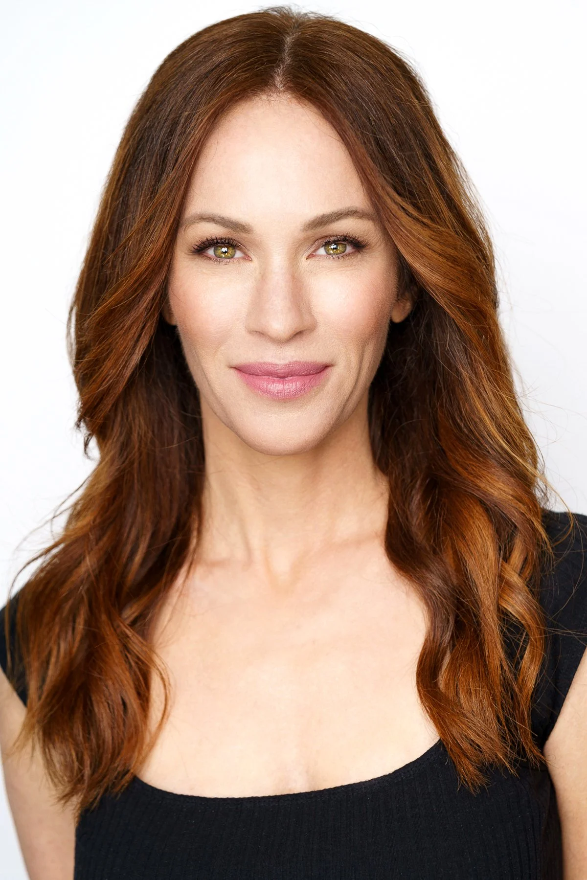 Women’s professional headshot example in Los Angeles
