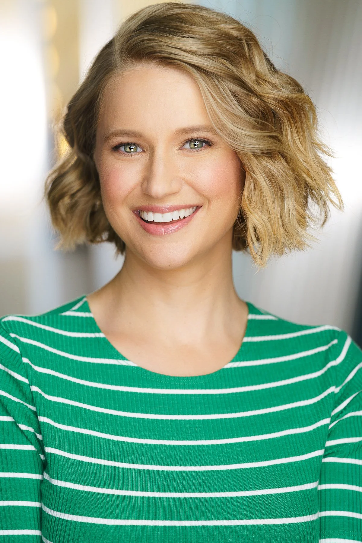 Best friend actor headshot for vertical drama auditions
