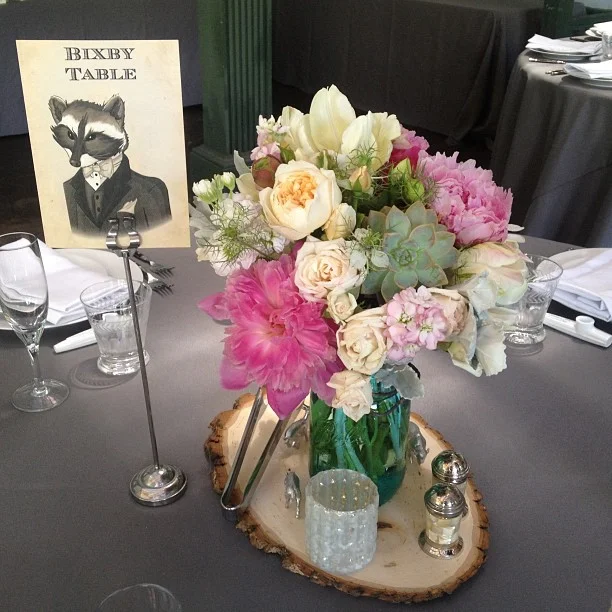 Masters of DYI Jason & Nicole added personal touches to their table decor including these gorgeous table cards all with different drawings and names.