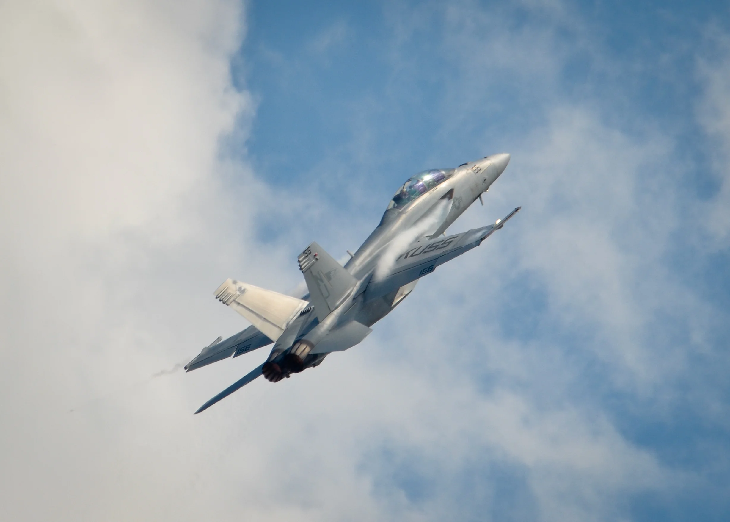 F-18 Hornet High Speed Pull-Up