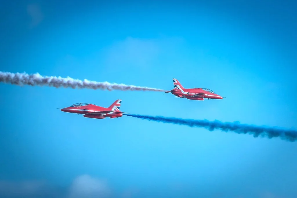 Red Arrows High Speed Pass