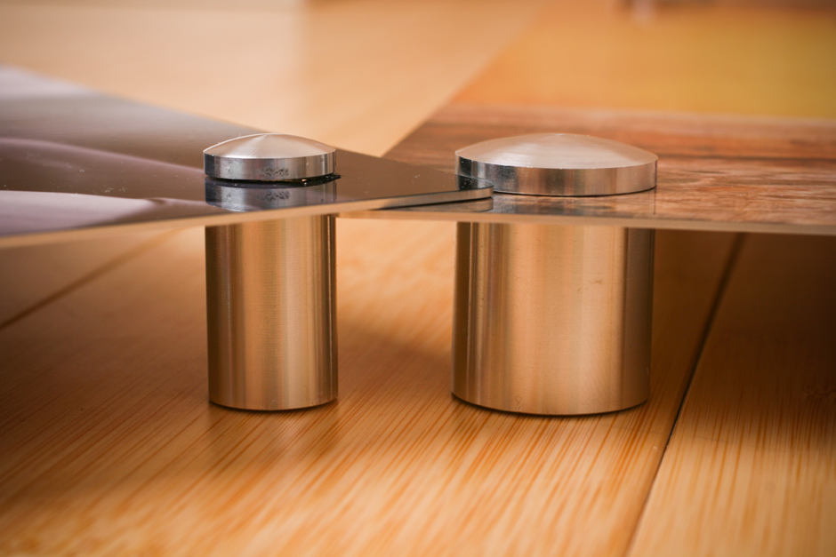 Metal-standoff20120712_0011.jpg