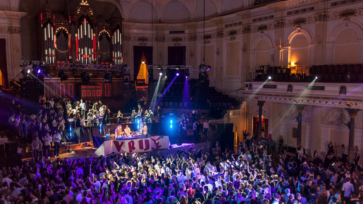 Vrij_Concertgebouw_5Jaar_AicoLind-81.gif