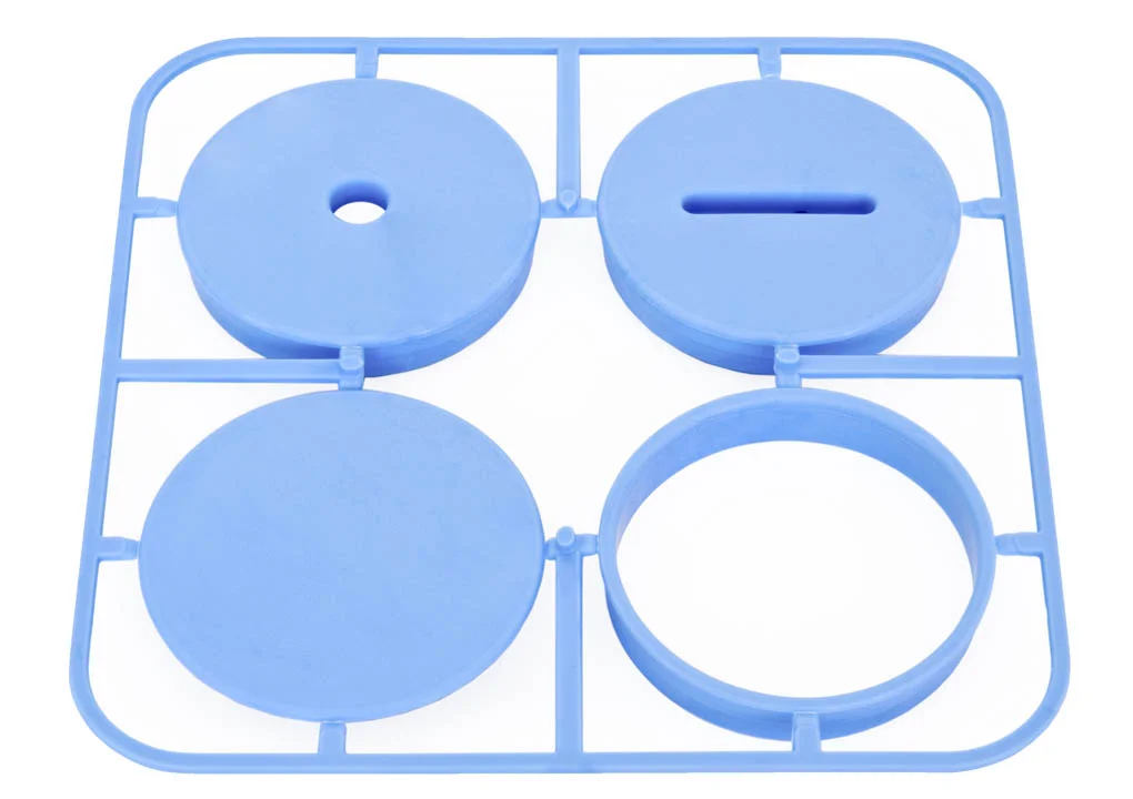 RE BOTTLE SET — NOMINATED FOR GERMAN DESIGN AWARD 2015