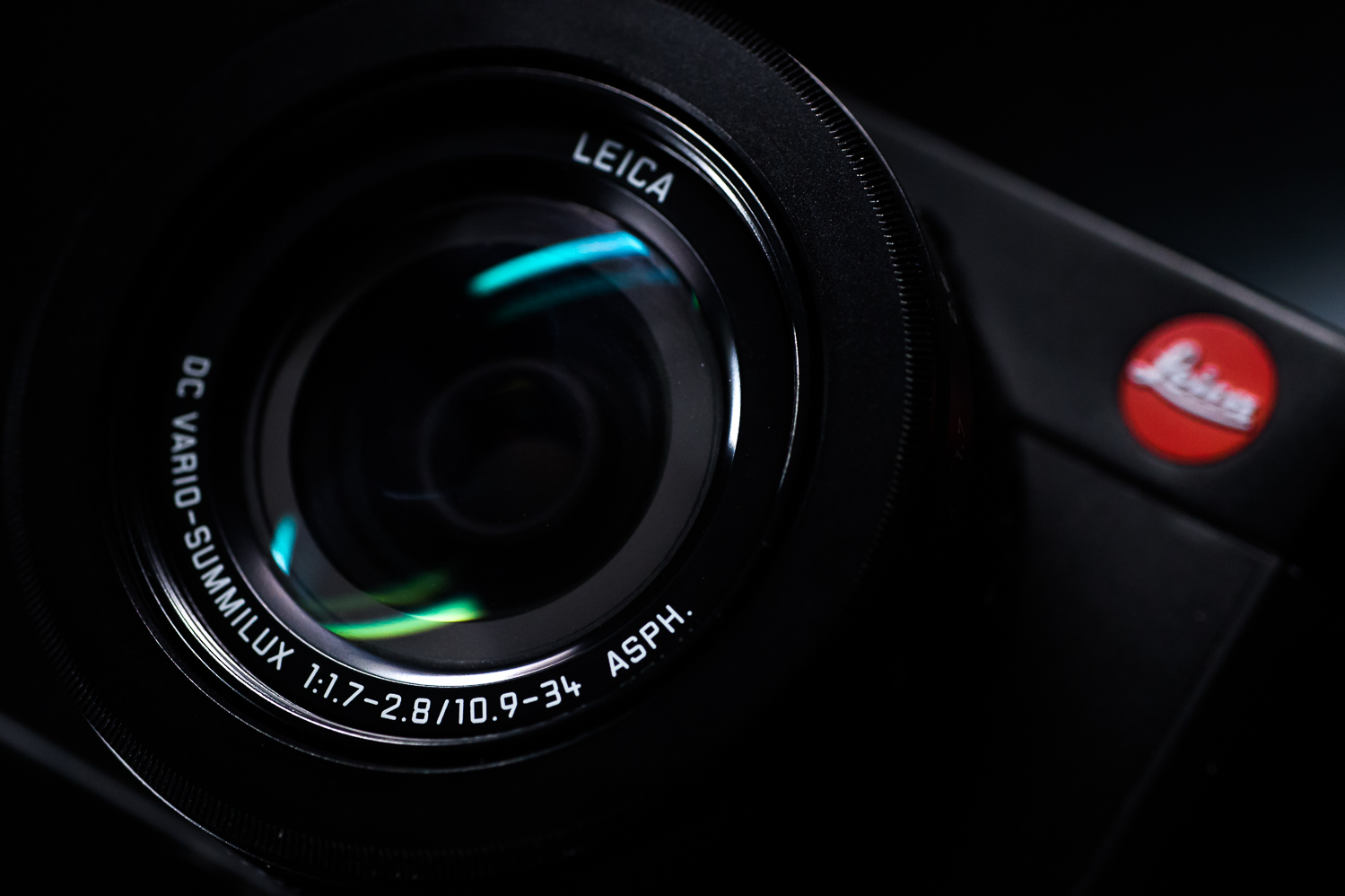 LEICA D-LUX (typ 109) User Report - Part 1/2 — Kristian Dowling