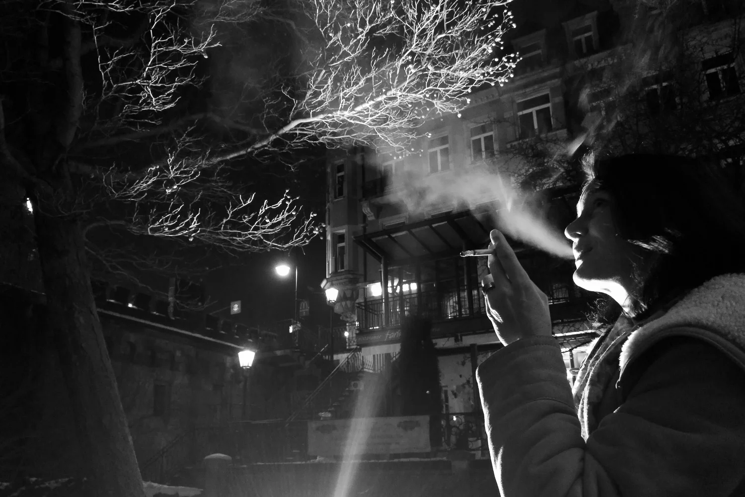 Monochrome camera using IOS in low light
