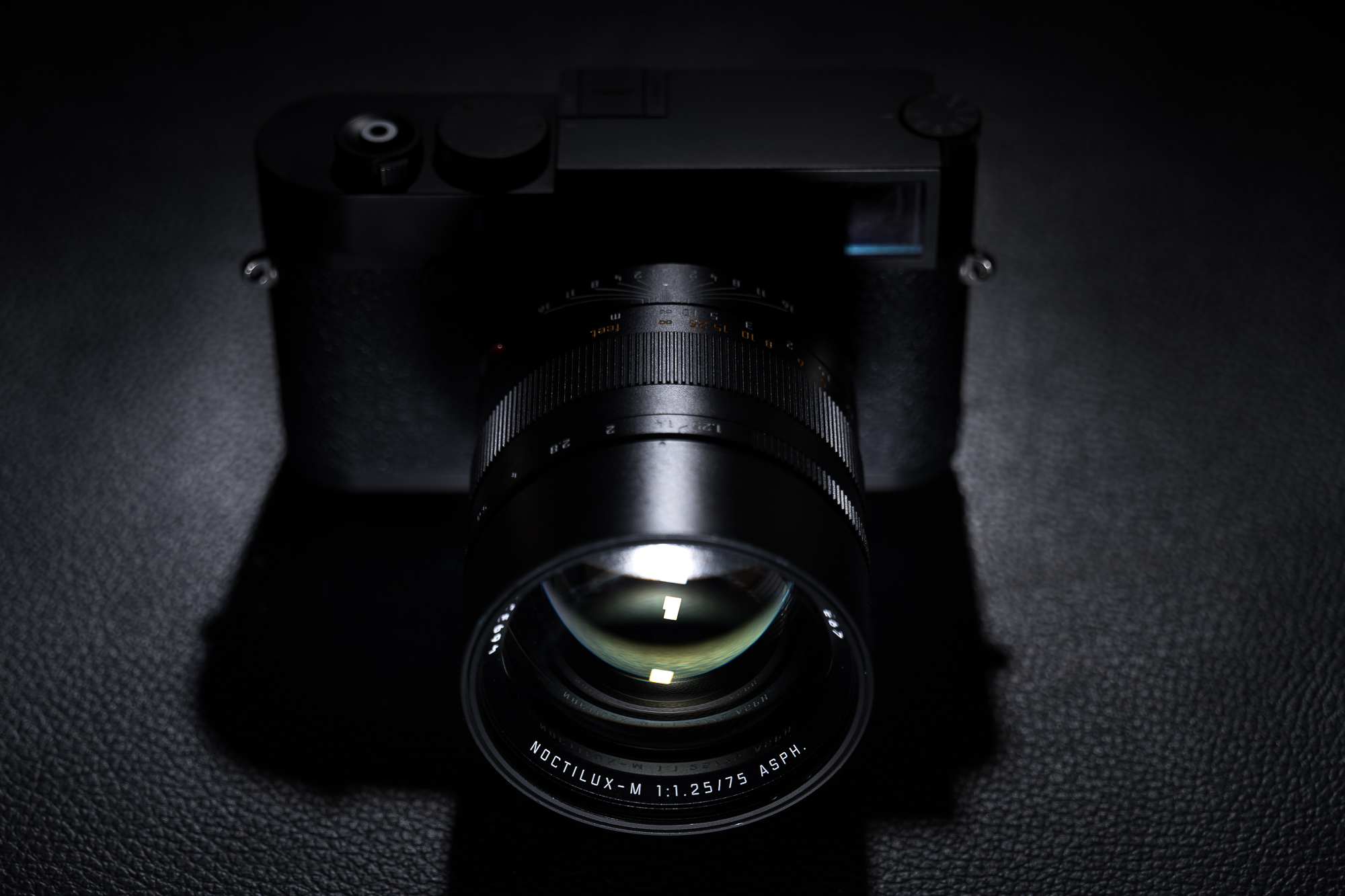 LEICA D-LUX (typ 109) User Report - Part 1/2 — Kristian Dowling