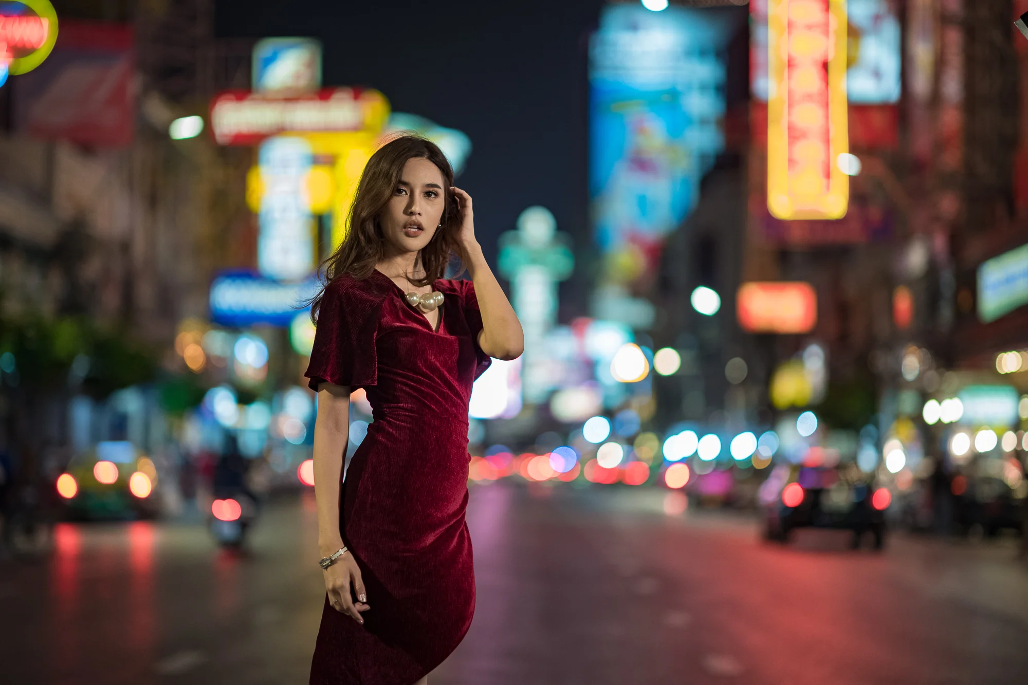 Demonstration picture from Leica Akademie Thailand Noctilux Low Light Workshop in Bangkok, Thailand. Shot at f/1.25 on Leica SL